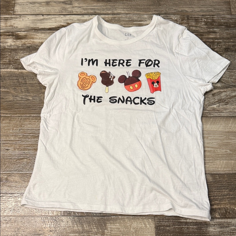 GAP Women’s White Crew Neck T-Shirt Size Medium